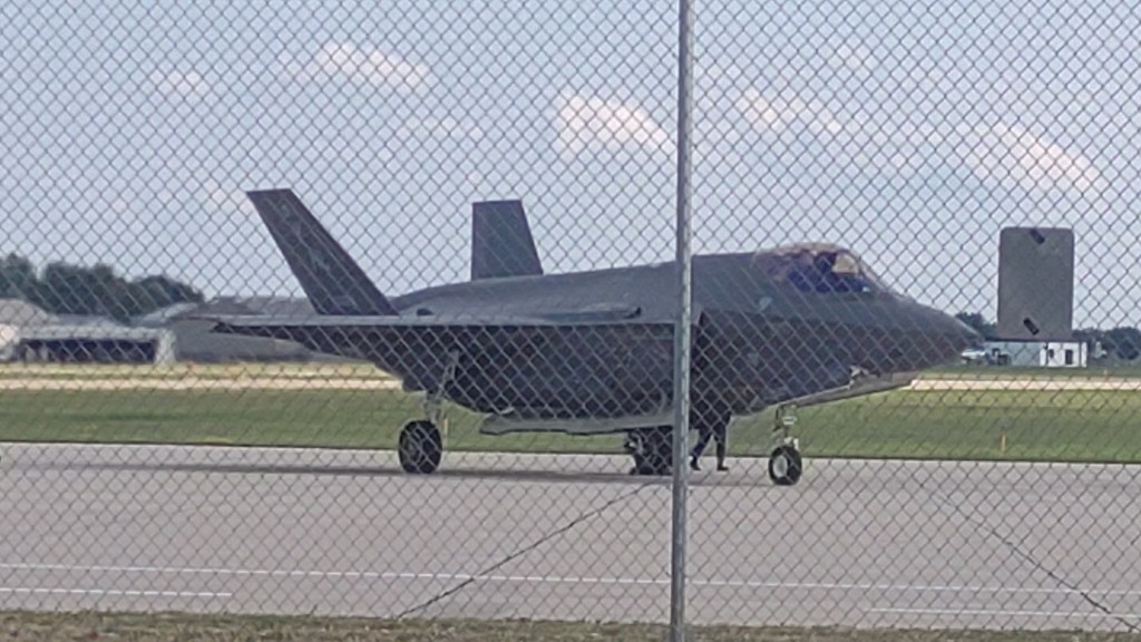 EAA
OSH24
Airventure
Oshkosh, WI
EAA 2024
EAA Airventure