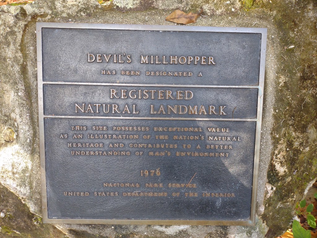 Devil's Millhopper Geological State Park
Gainesville, FL
Traveling with the Trapps
Florida State Parks
Florida Parks
Sinkhole
Gainesville
Florida
Geology